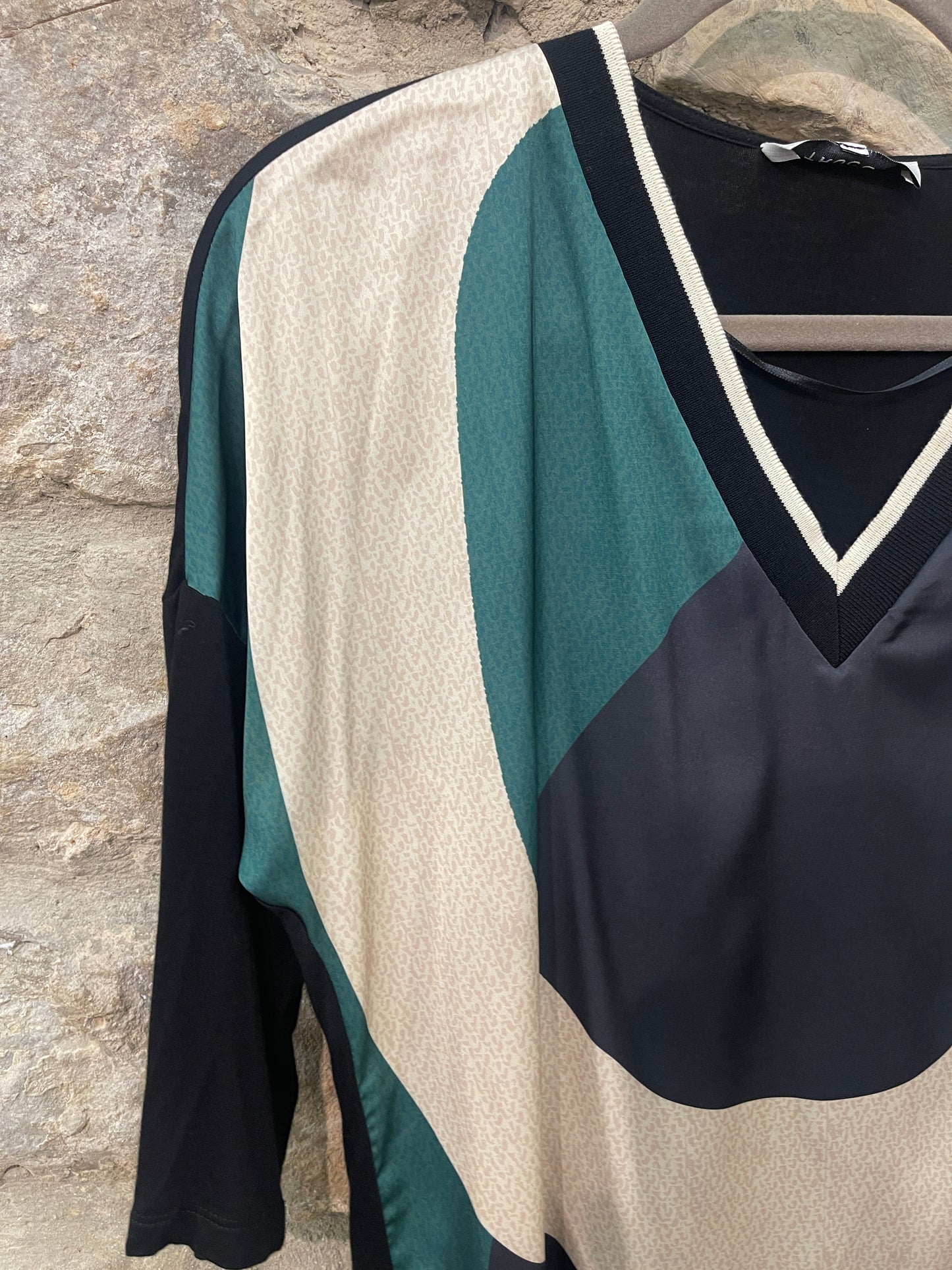 Camiseta RITNA TRUCCO