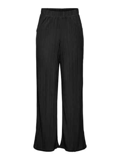 Pantalón de tejido ultrasuave que tiene un plisado en vertical. Goma en cintura. Composición: 70% Poliéster y 30% Viscosa. Se recomienda lavar a mano o en lavadora hasta 30º. No usar lejía, planchar suavemente del revés hasta 110º y no usar secadora.