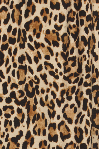 Falda midi animal print con bolsillos y goma en cintura.

Composición: 75% Viscosa, 13% Lino y 12% Poliamida.

Se recomienda lavar a mano o en lavadora hasta 30º. No usar lejía, planchar suavemente del revés hasta 110º y no usar secadora.