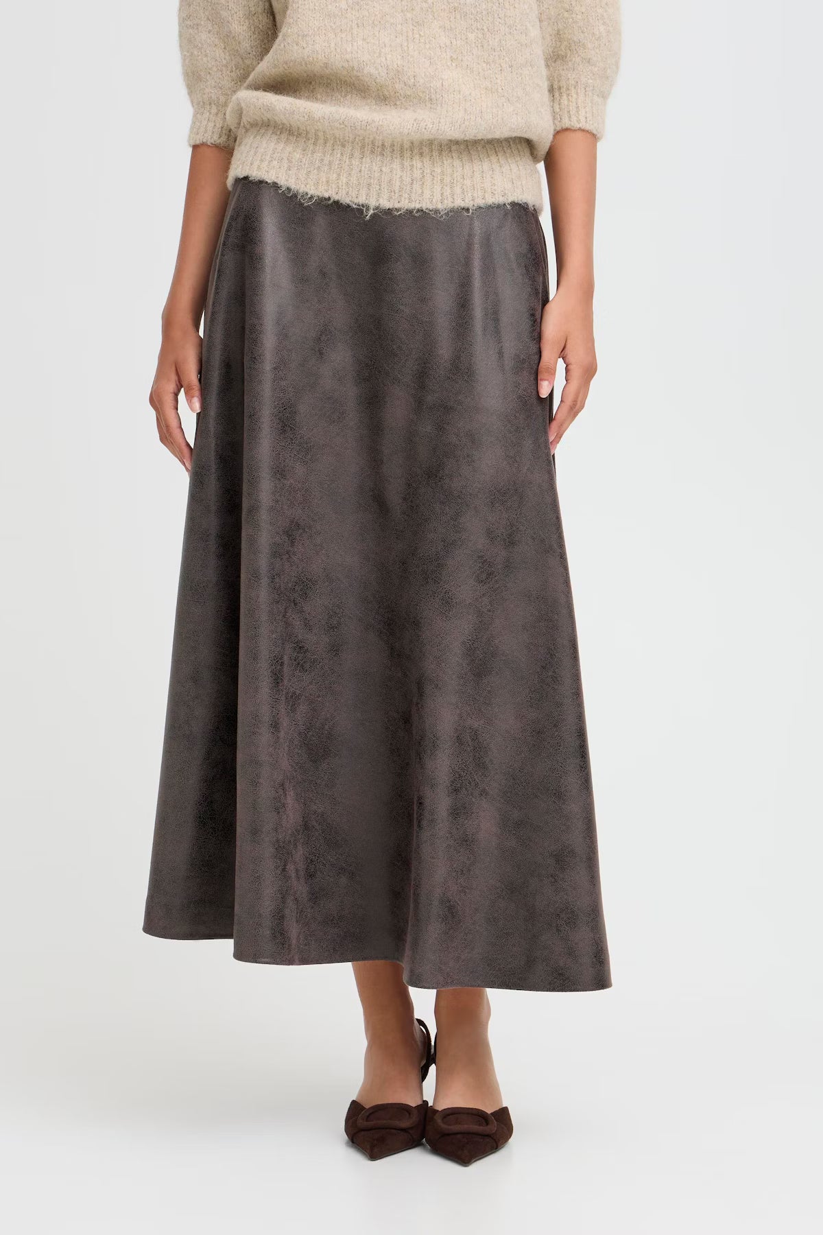 Falda midi BYDIMION BYOUNG