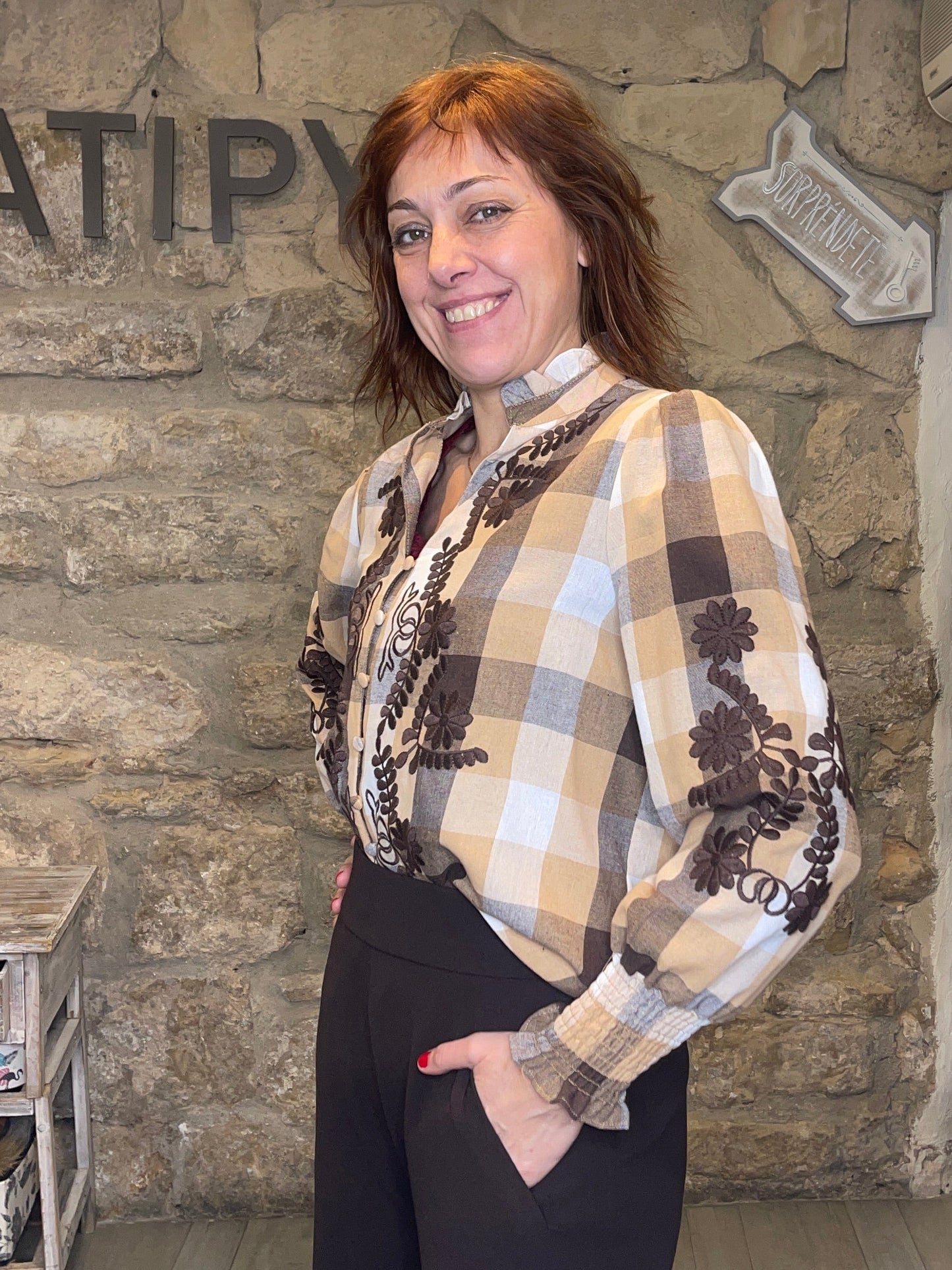 Camisa Cuadros Bordada ATIPYCA