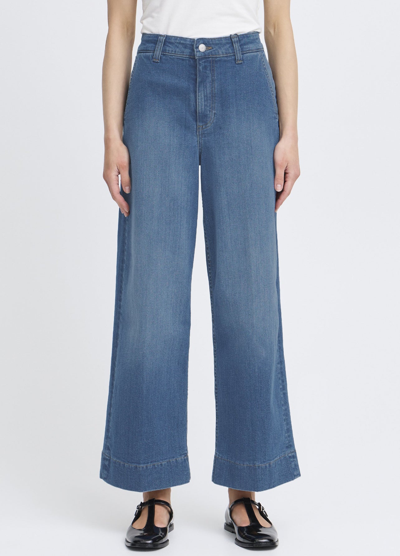 Pantalón BYKOMMA CROPPED BYOUNG