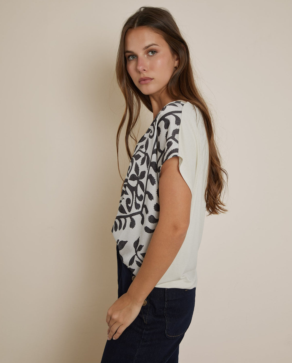 Camiseta pico Oro TRUCCO
